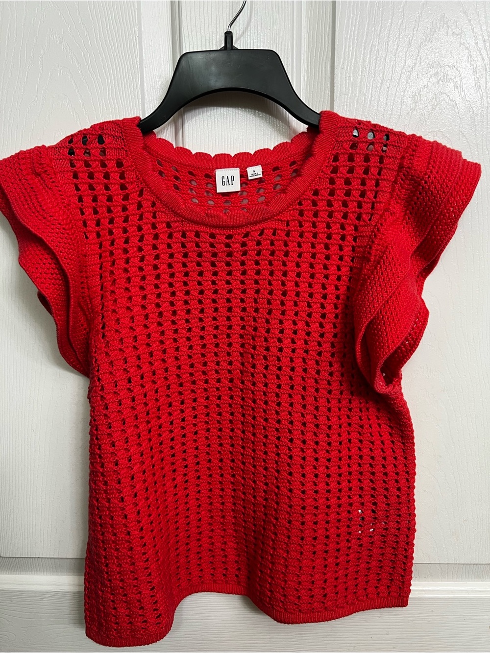 GAP Coral Crochet Flutter Sleeve Top